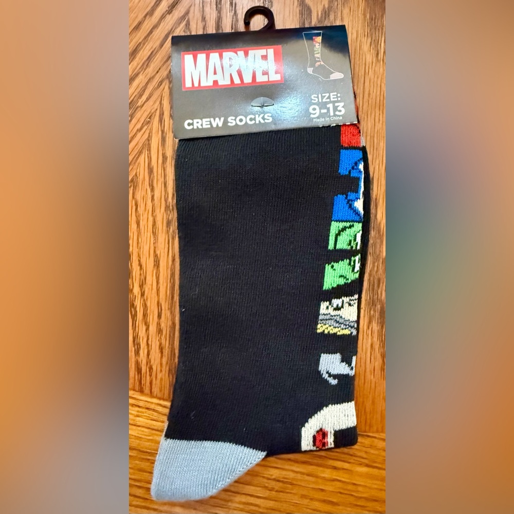 Men’s Marvel socks size 9-13